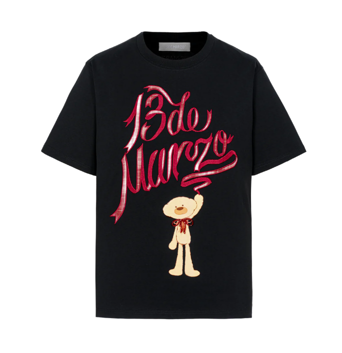 13DE MARZO 1965 DOOZOO CHECKED RIBBON T-SHIRT BLACK